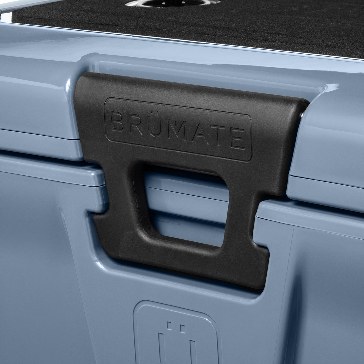 brutank-20qt-x0 BruTank-20-Denim-Latch.png