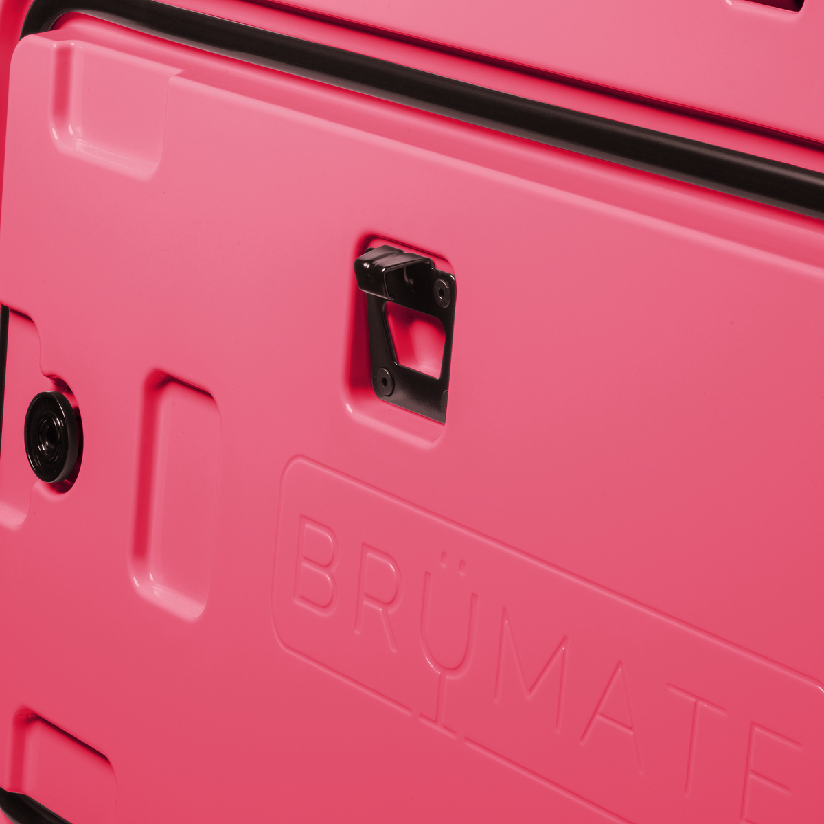 brutank-r7 brutank-55qt-neonpink-bottle-opener.png