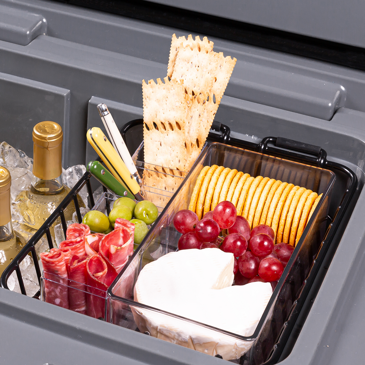 brutank-35qt-55qt-dry-rack-g8 brutank-dry-rack_accessory_alt-1.png